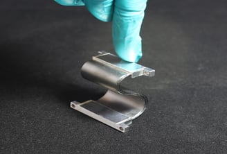 Pyrolytic graphite thermal link Pyrolytic graphite thermal link